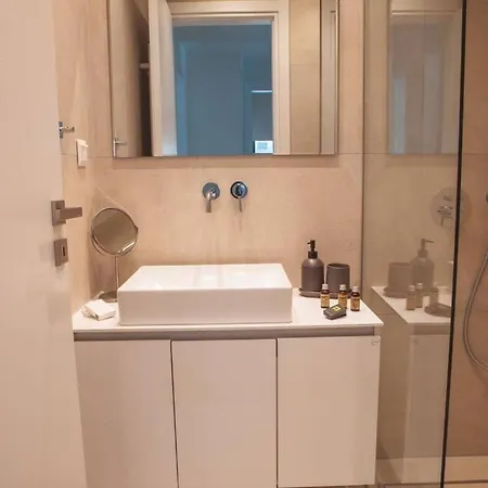 Apartment Voula Luxury *